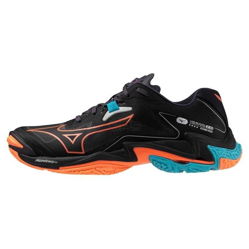 Mizuno Wave Lightning Z8